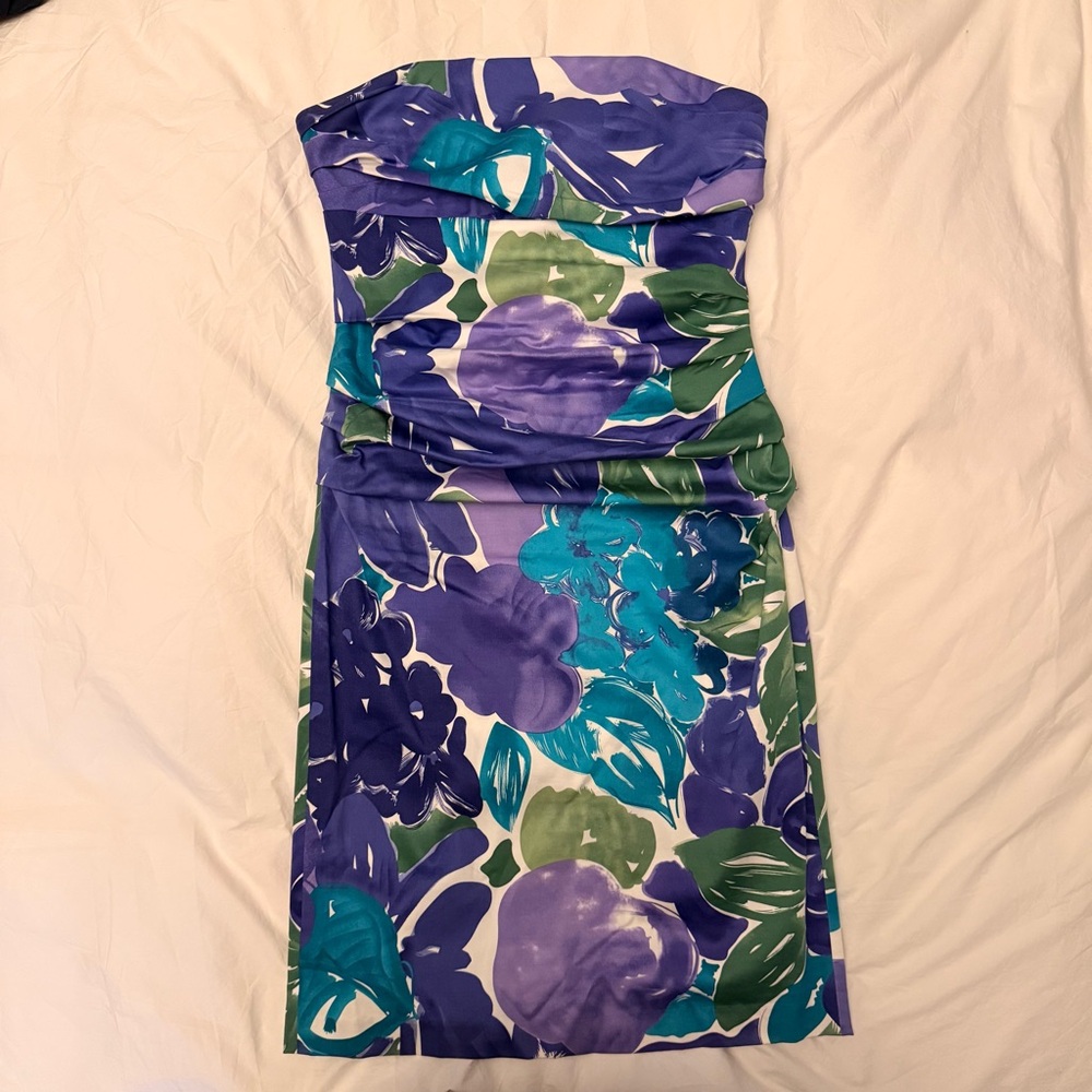Suzi Chin for Maggy Boutique Rouched Strapless Dress in Purple Floral, size 8